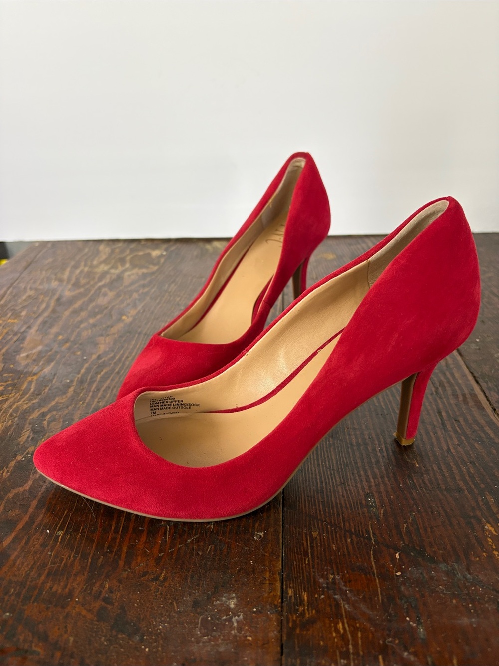 INC “Zitah” Classic Red Suede Pointed-Toe Stiletto Pump Heels Size 7